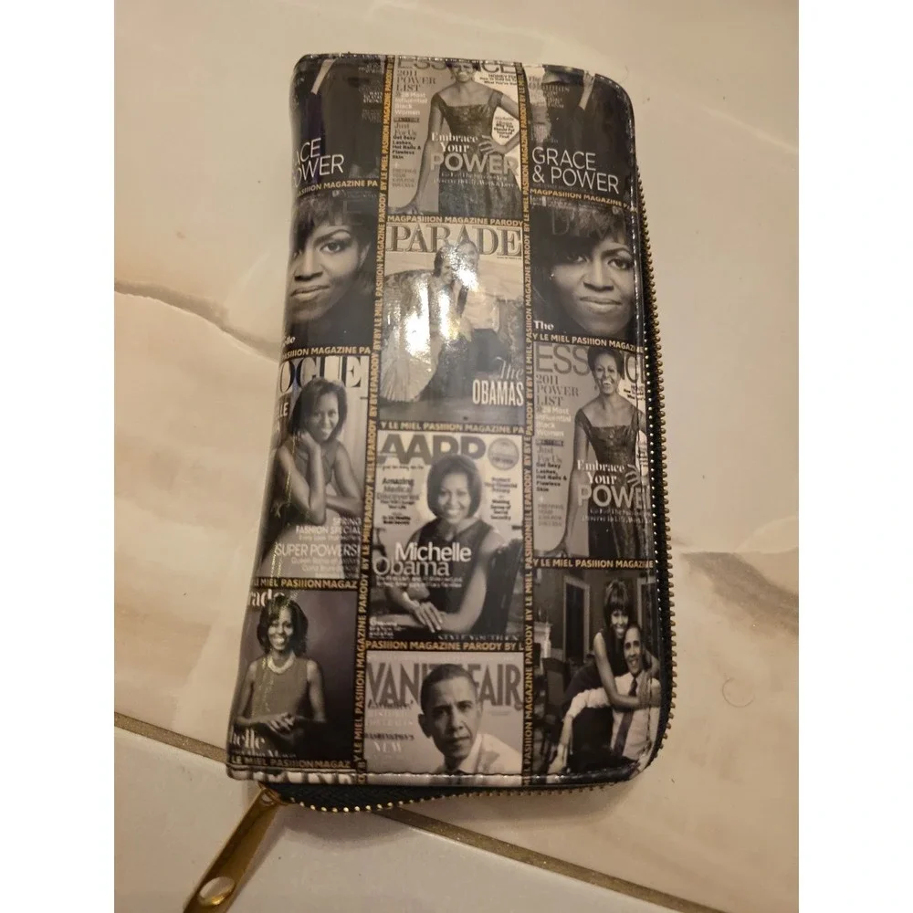 Michelle Obama Magazine Cover Collage Zip Accordion Wallet A4‎